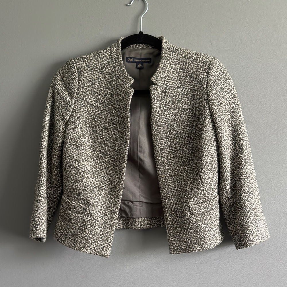 Women's Tweed Jacket - Black and White